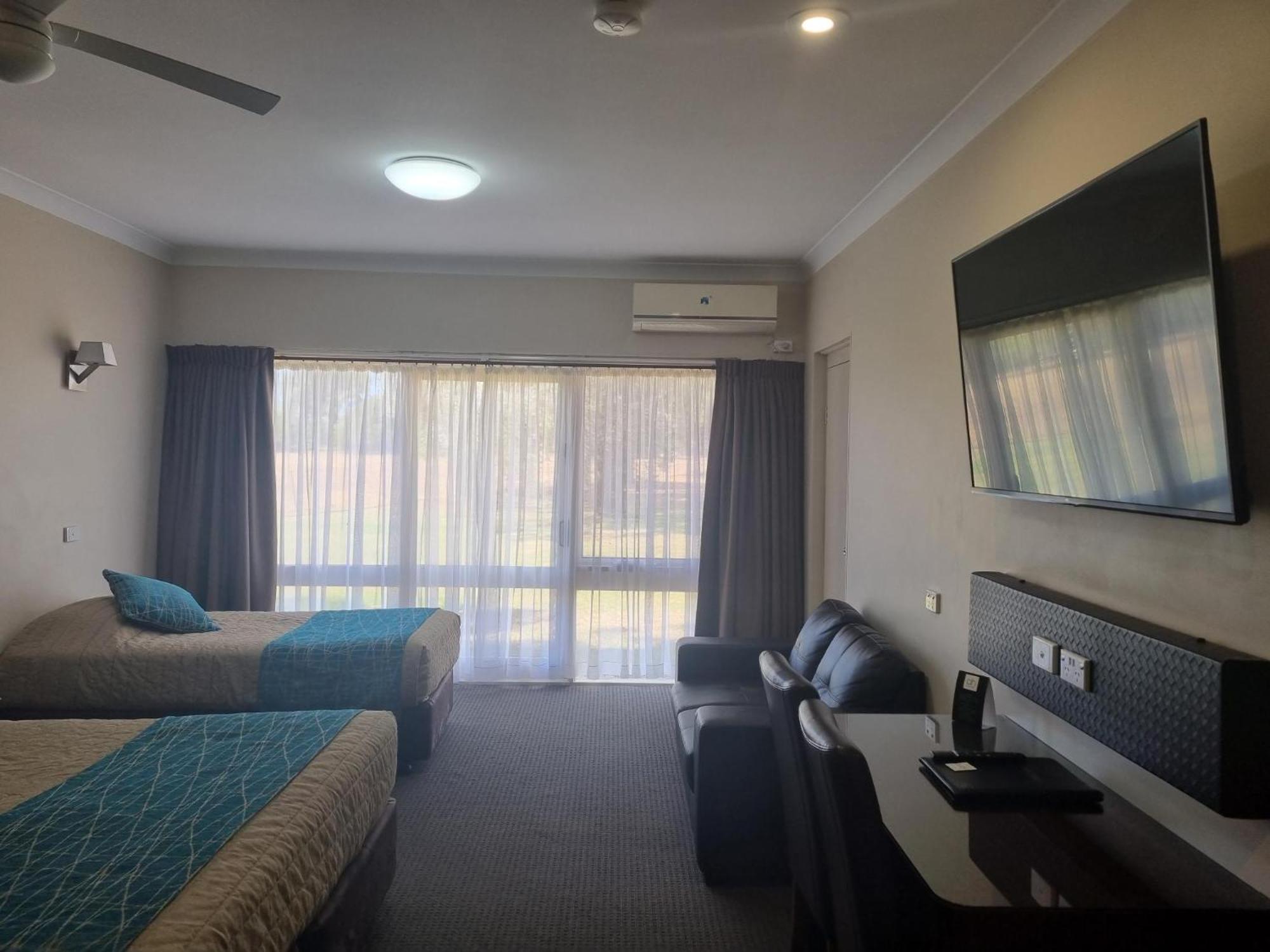 Australian Homestead Motor Lodge Wagga Wagga Exterior foto