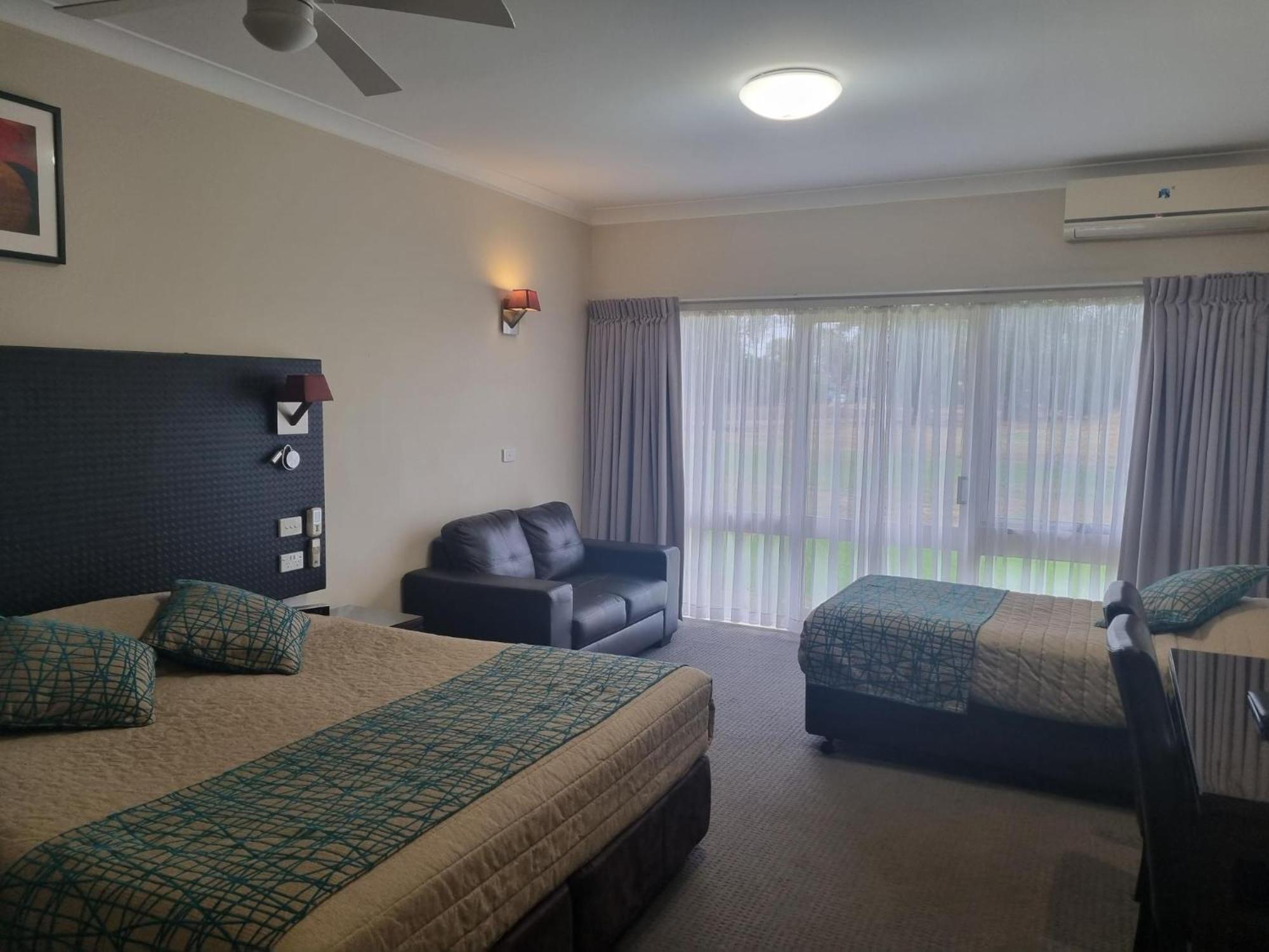 Australian Homestead Motor Lodge Wagga Wagga Exterior foto
