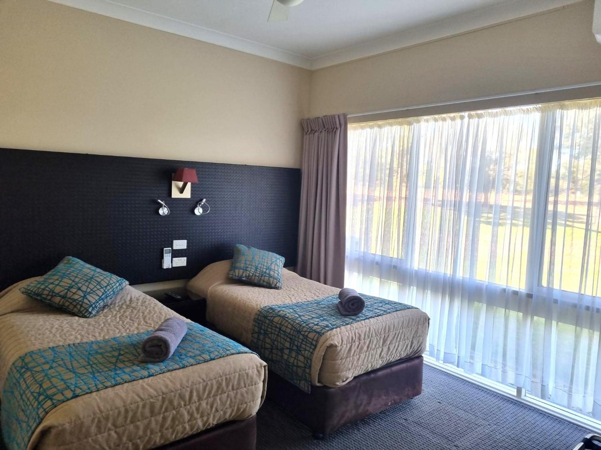 Australian Homestead Motor Lodge Wagga Wagga Exterior foto